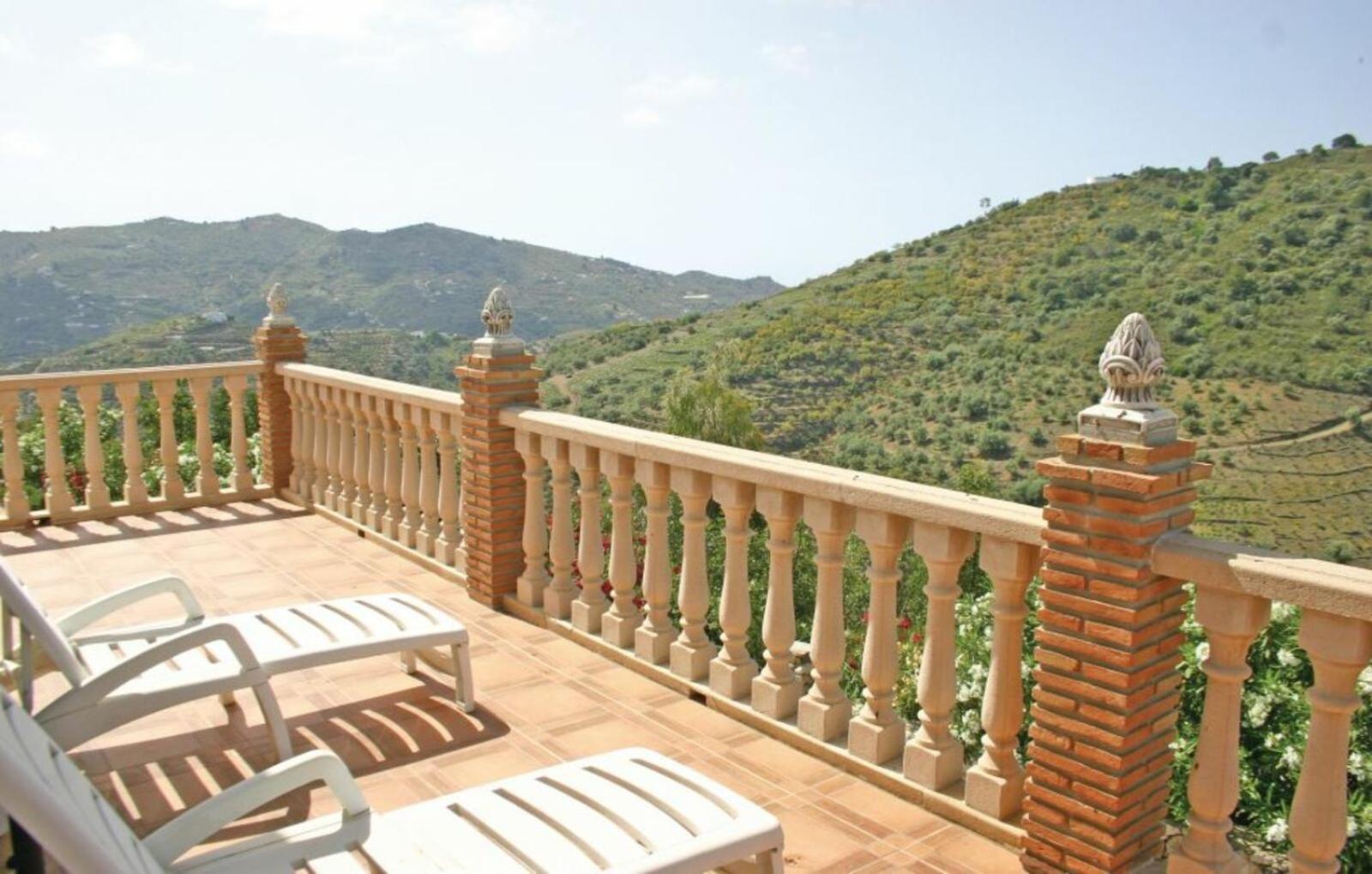 Villa Javier En Sayalonga Exterior photo