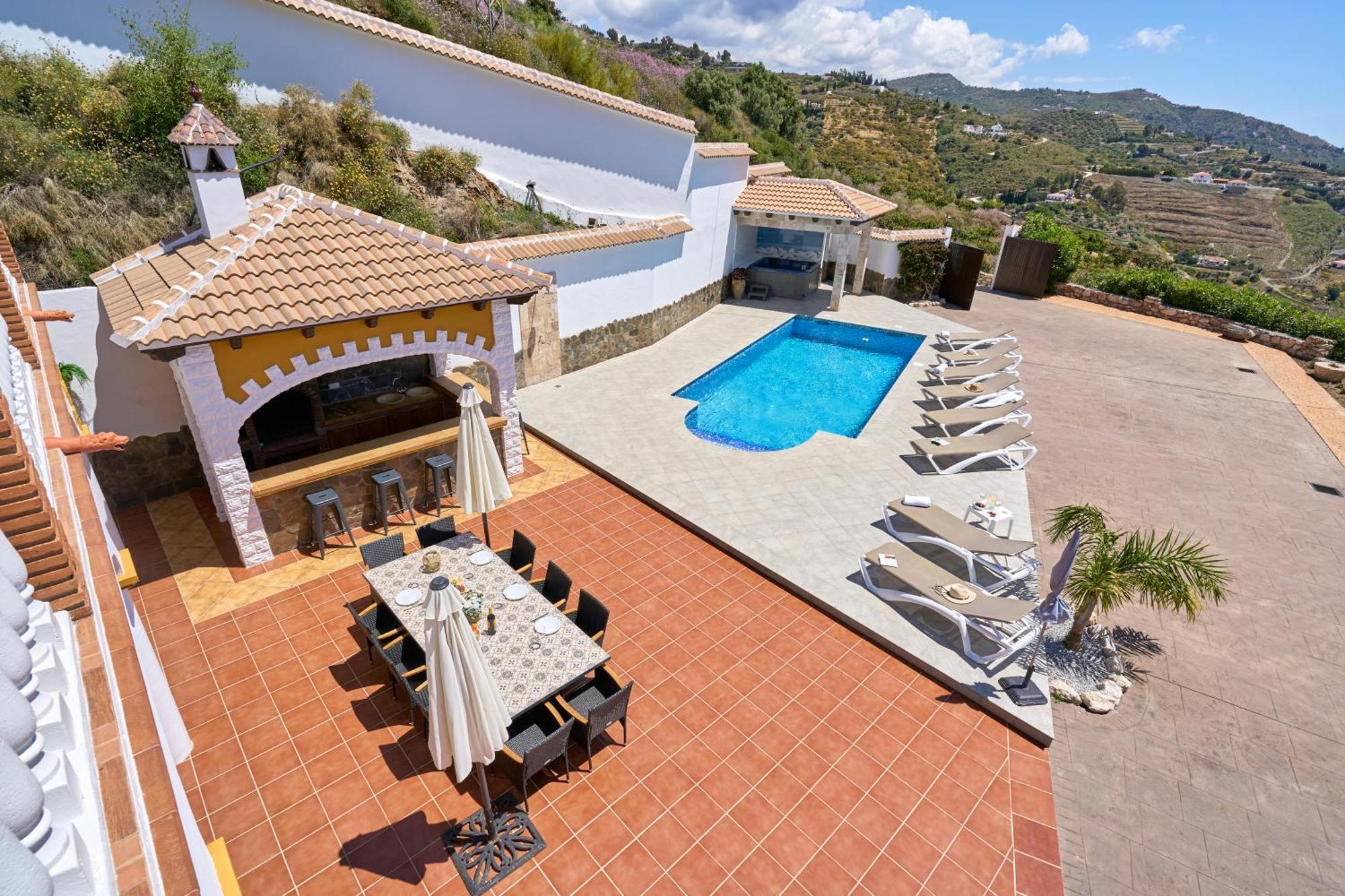 Villa Javier En Sayalonga Exterior photo