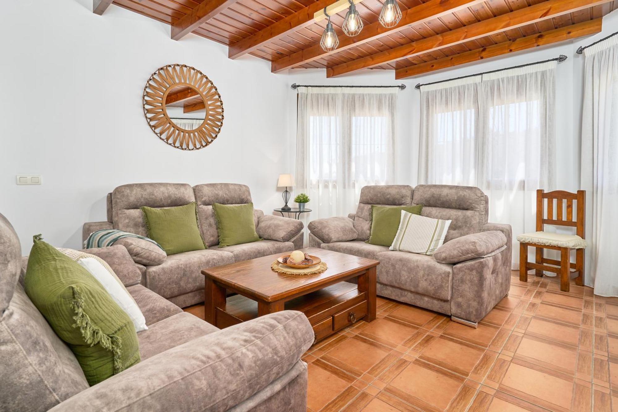 Villa Javier En Sayalonga Exterior photo